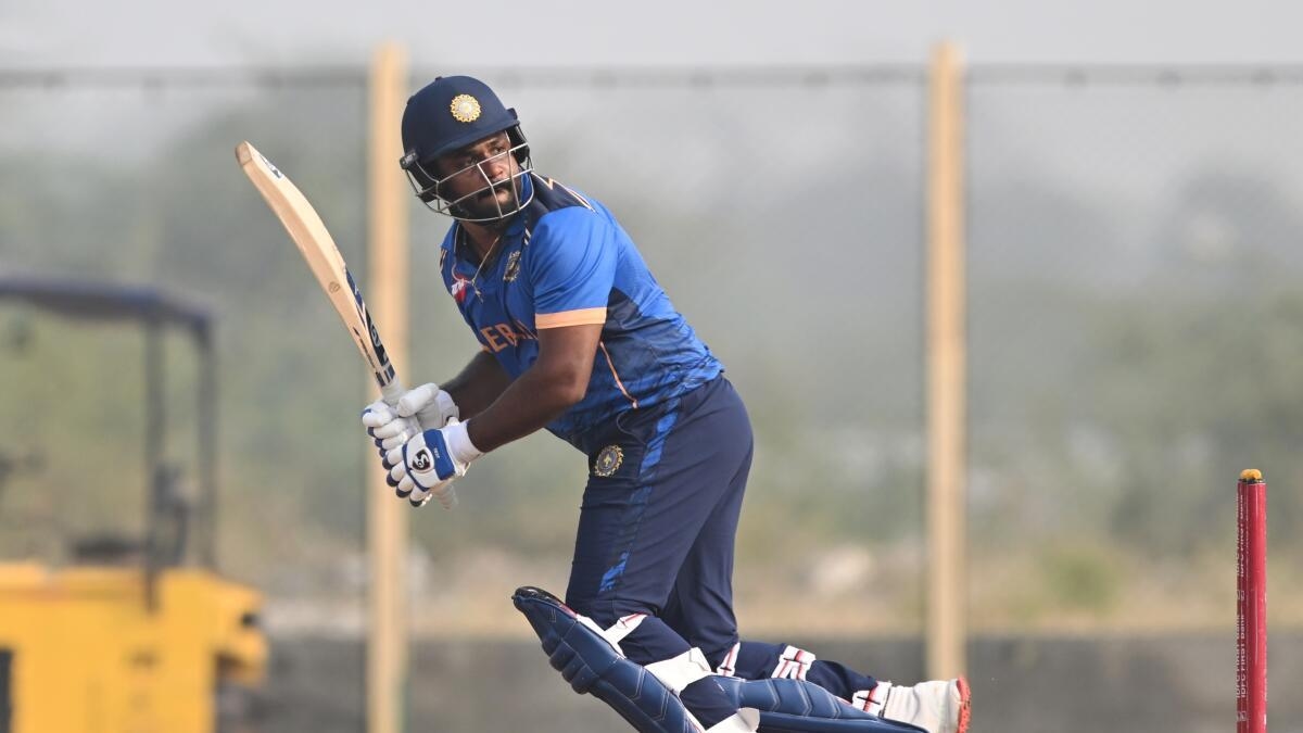 Samson's Century Powers Kerala in Vijay Hazare Trophy